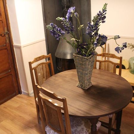 Aires De Gredos/Bajo Apartment กันเดเลดา ภายนอก รูปภาพ